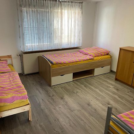 Haus Dambacher - Arbeiter-Monteurzimmer Nurtingen Εξωτερικό φωτογραφία