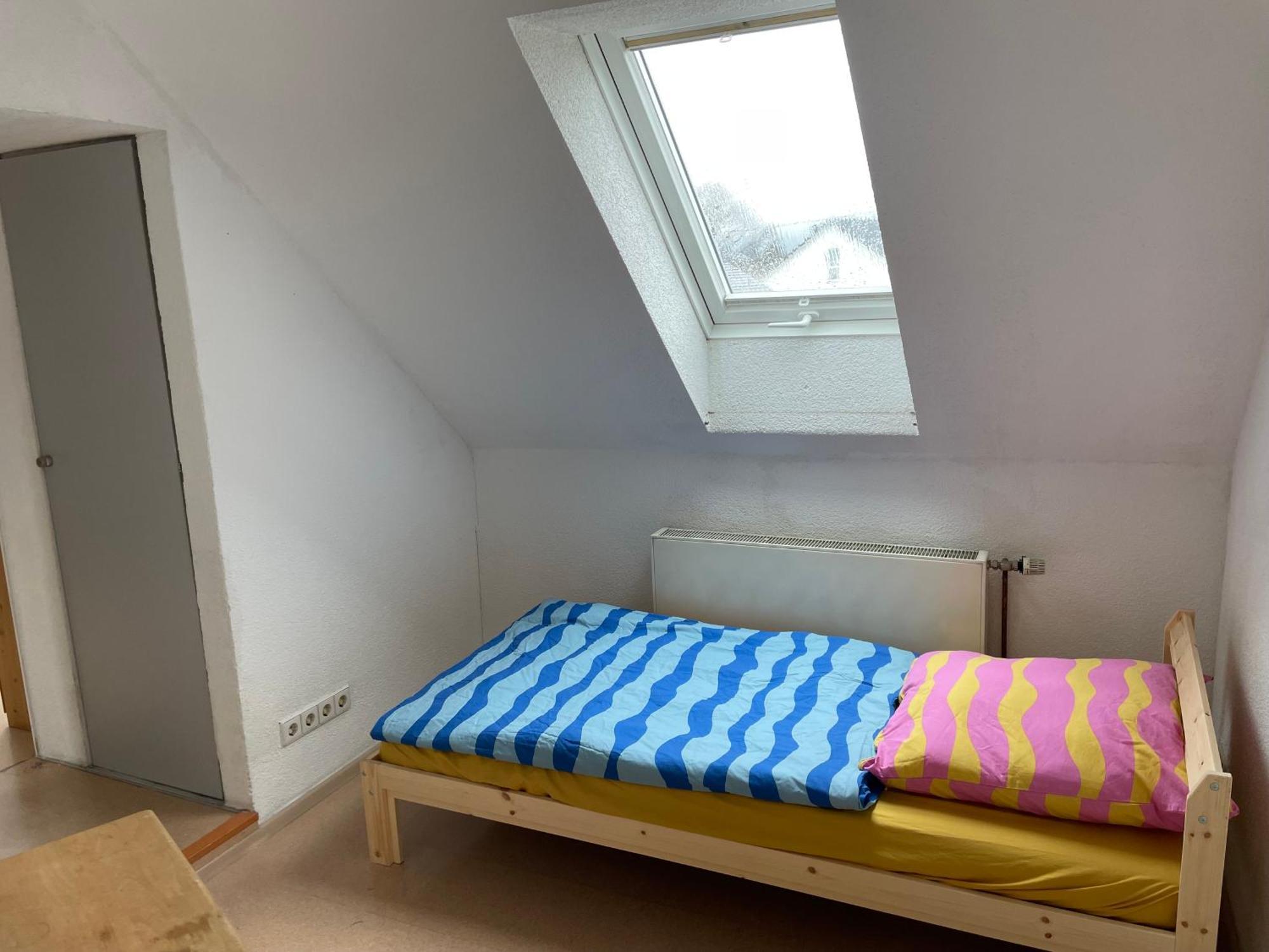 Haus Dambacher - Arbeiter-Monteurzimmer Nurtingen Εξωτερικό φωτογραφία